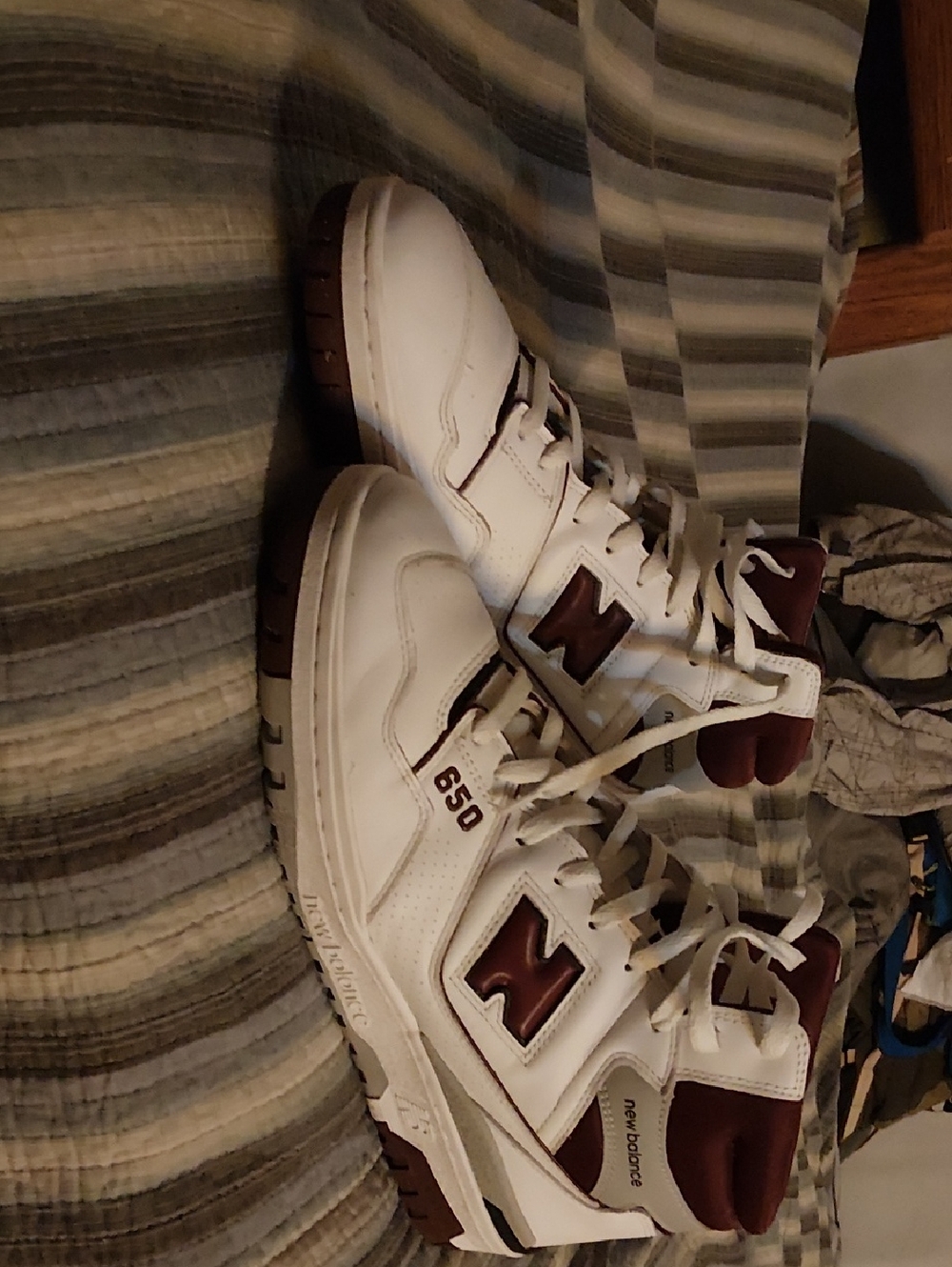 New Balance Mens Size 12 White and Maroon Sneakers 650 Style